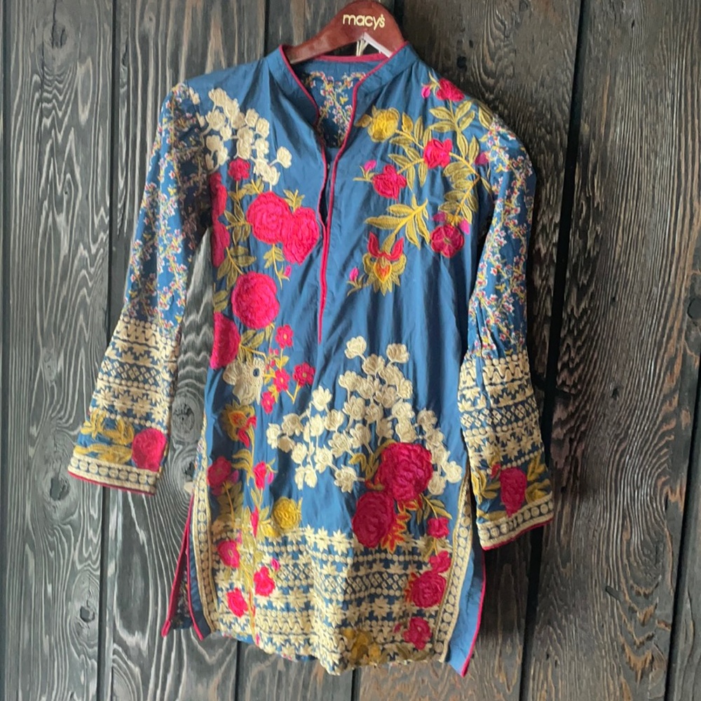 3 piece embroidered pakistani suit - S